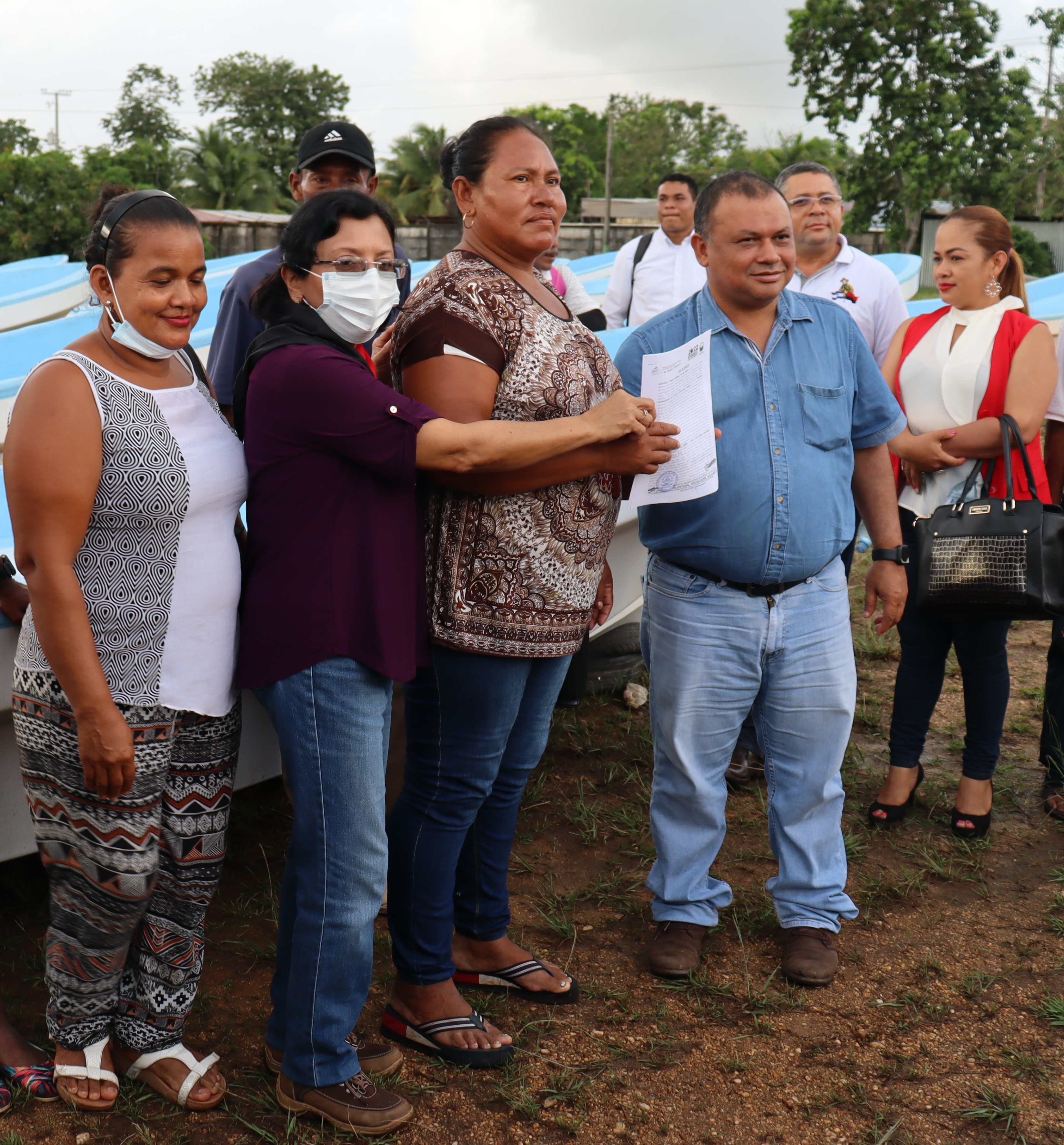 fotto entrega de lancha