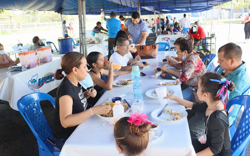 FERIA (4) (1)