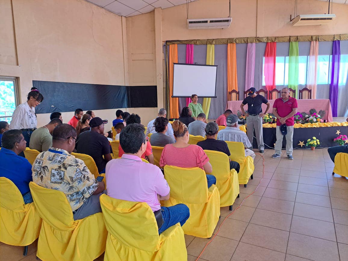 GRUN ejecuta Plan de sensibilización en el Caribe Sur  (7)