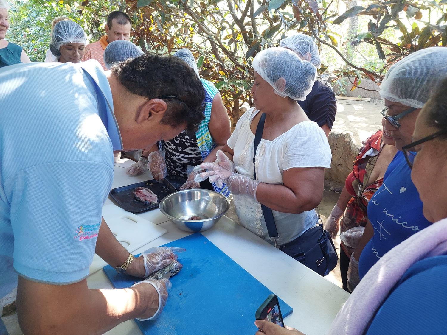 Productores con sistemas de acuaponía (1)